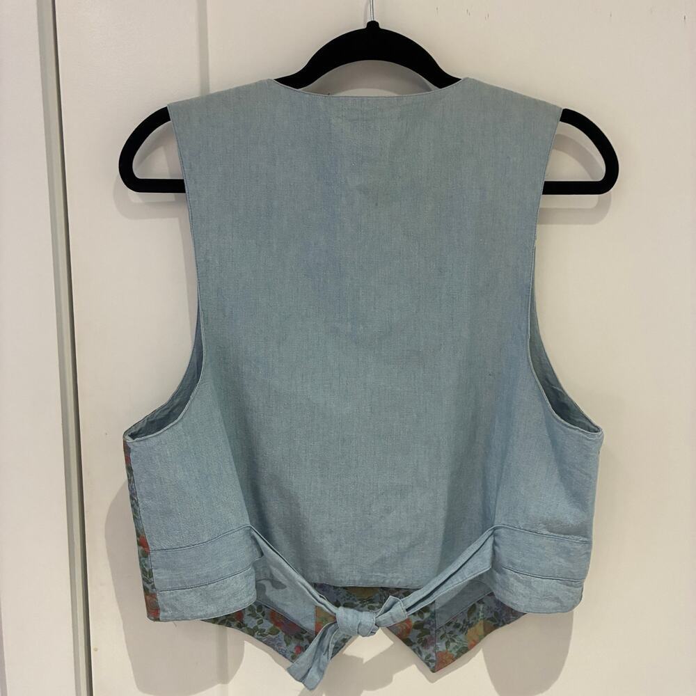 VTG 90's Gap Blue Floral Vest Sz M/L - Picture 2 of 7